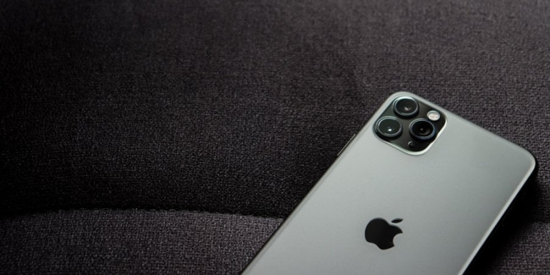 iPhone 14 Pro Max очолив світові продажі смартфонів