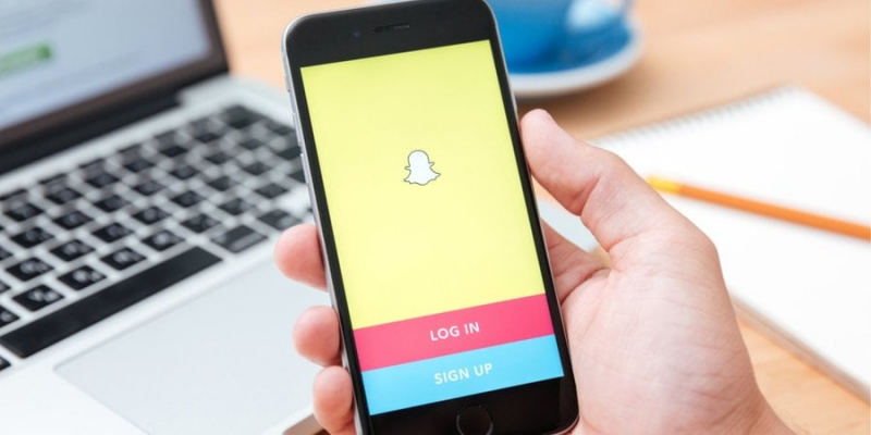 Ласкаво просимо в майбутнє. ШІ в Snapchat лякає користувачів, публікуючи дивне відео